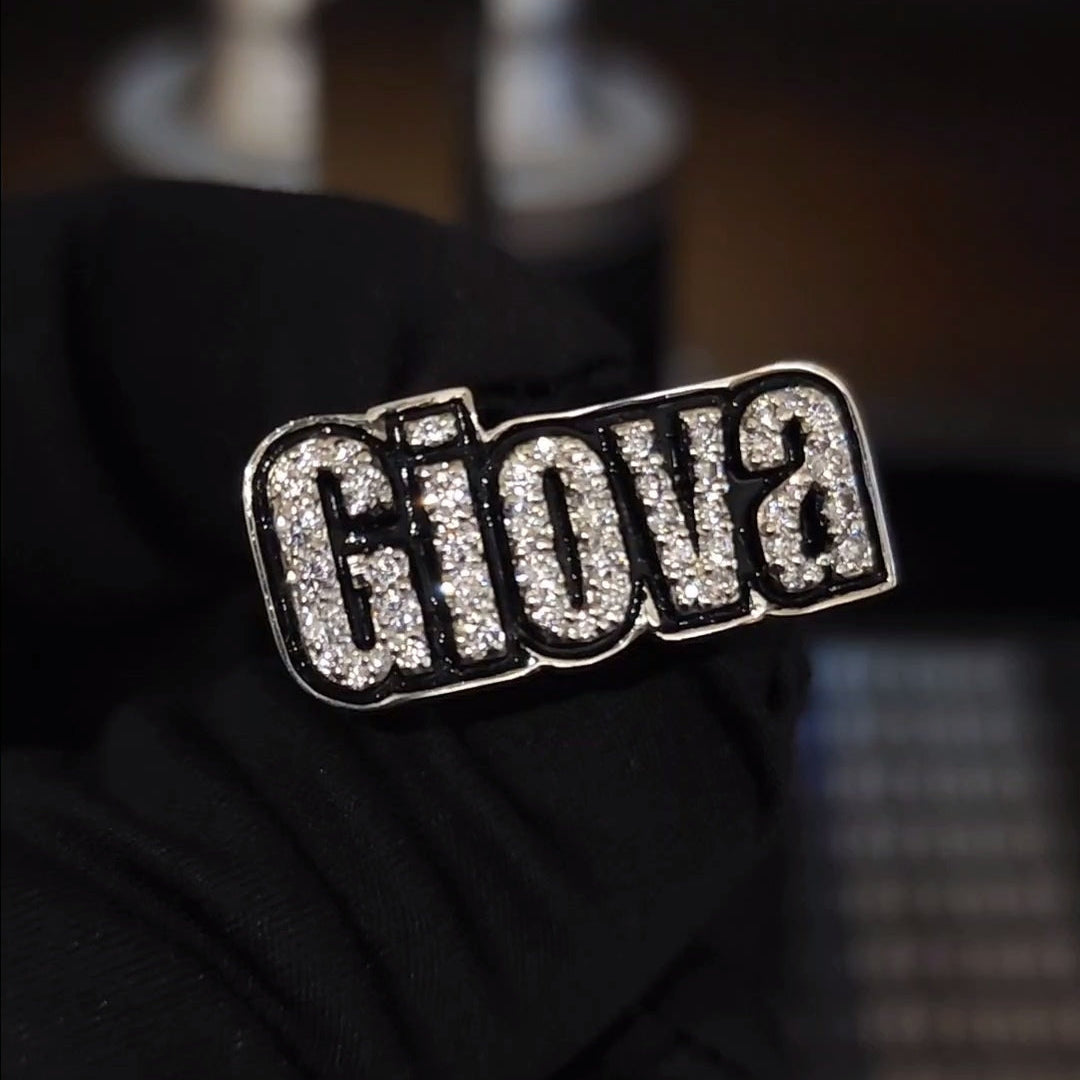 Sortija de Nombre 1/4 Letras con Piedras y Enamel