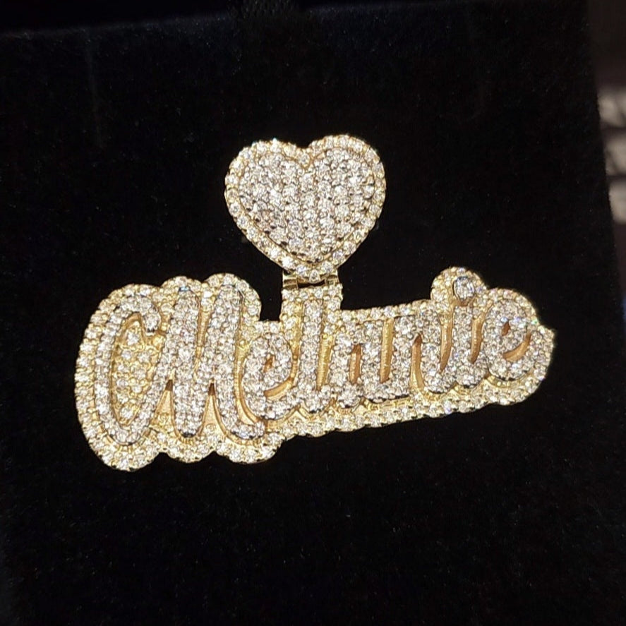 Cotización Pendant de Nombre 2" en ORO