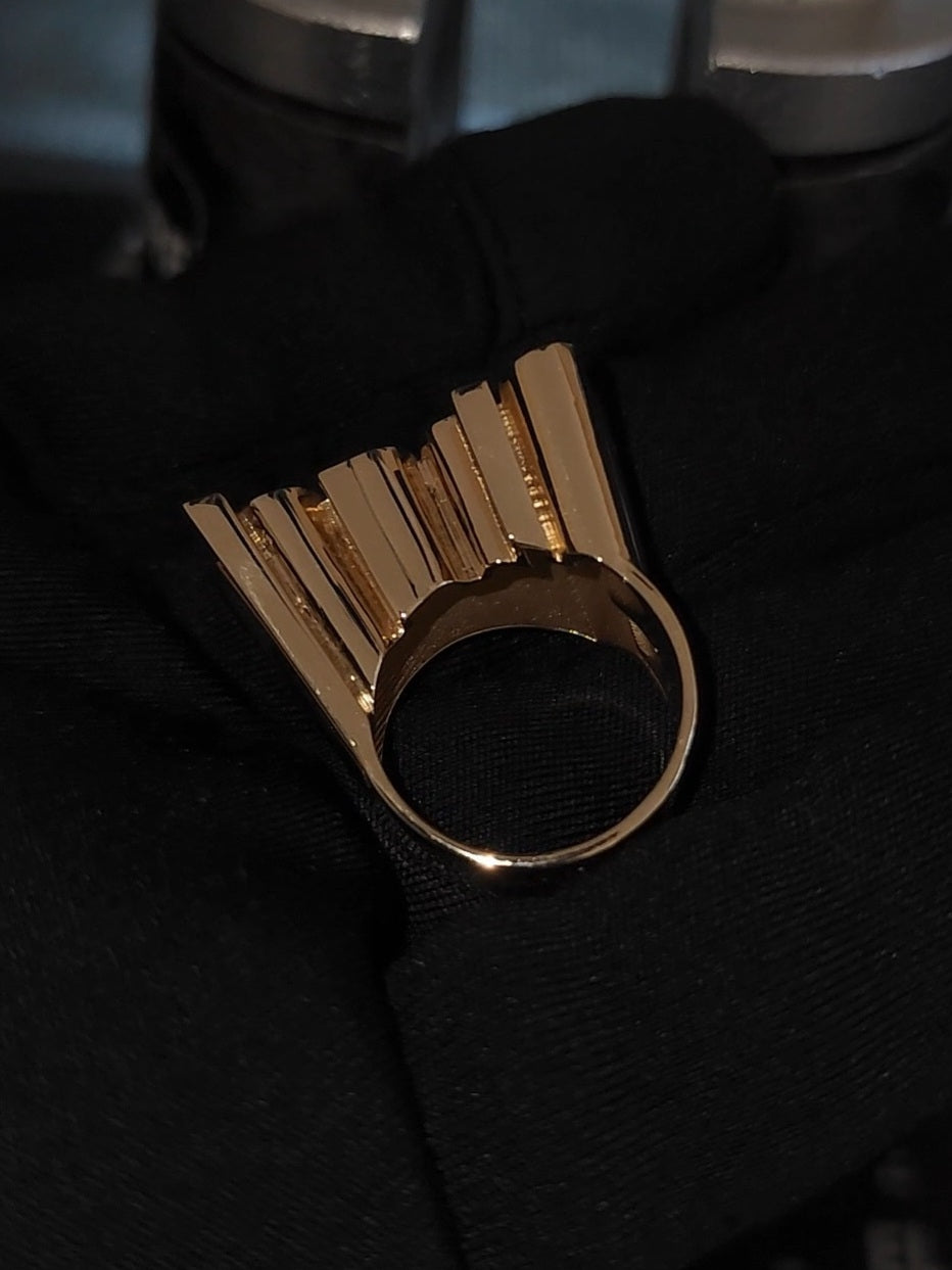Diseño 3D para Sortija de Nombre en ORO